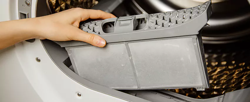 Signs Of A Clogged Dryer Lint Trap in Norristown, Pennsylvania